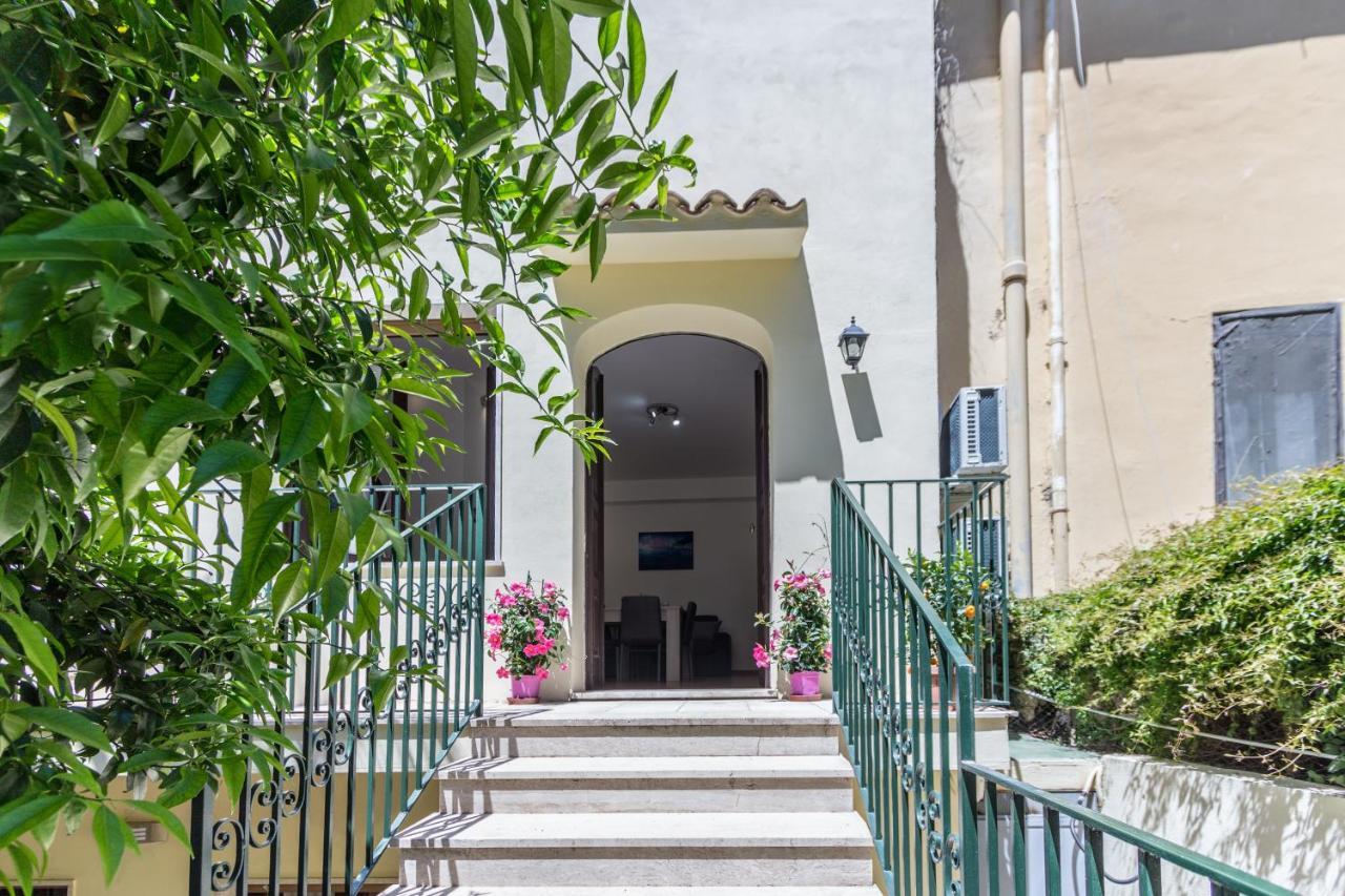 Villa Valverde Apartments E B&B Taormina Luaran gambar