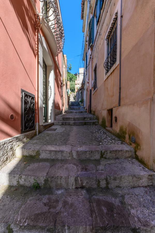 Villa Valverde Apartments E B&B Taormina Luaran gambar