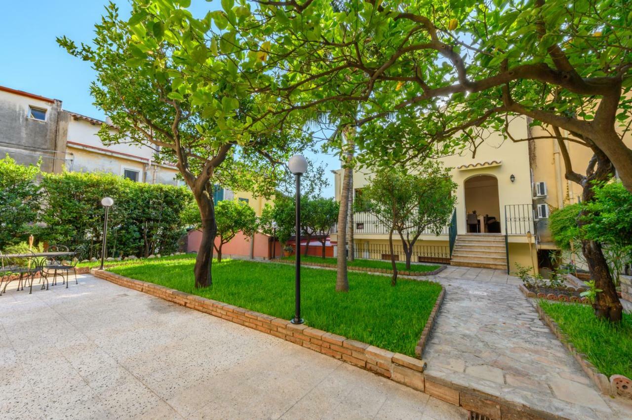 Villa Valverde Apartments E B&B Taormina Luaran gambar
